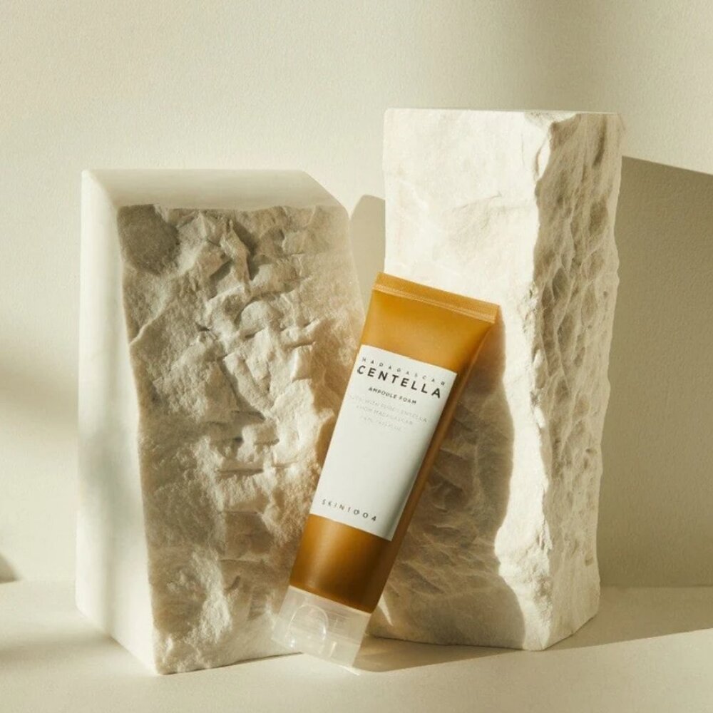 Skin1004 Madagascar Centella Ampoule Foam - Picture 2 of 3